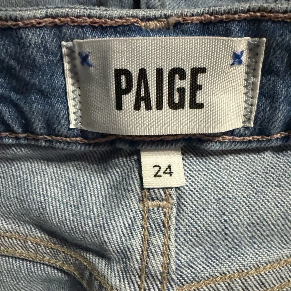 Paige Robbie High Rise Slim Bermuda Denim Blue Jean Shorts Size 24 New